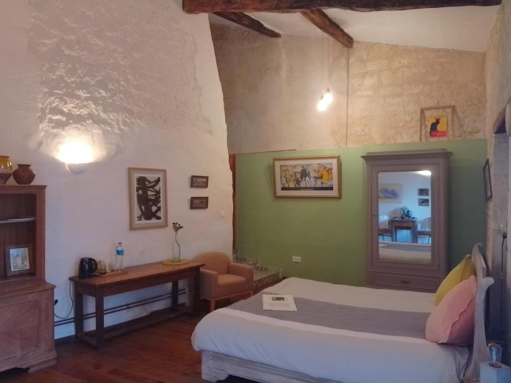 Bastida De Beata Bed & Breakfast Noailles  Eksteriør bilde